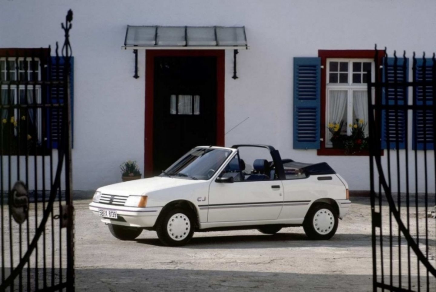 Peugeot 205 CJ