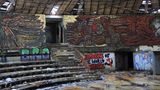 Doch längst ist das Innere des Denkmals Opfer von Vandalismus geworden.