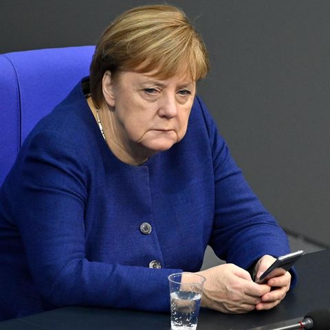 Bundeskanzlerin Angela Merkel (CDU) im Bundestag