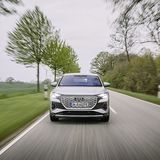 Der Audi Q4 e-tron Sportback 50 quattro ist bis zu 180 km/h schnell
