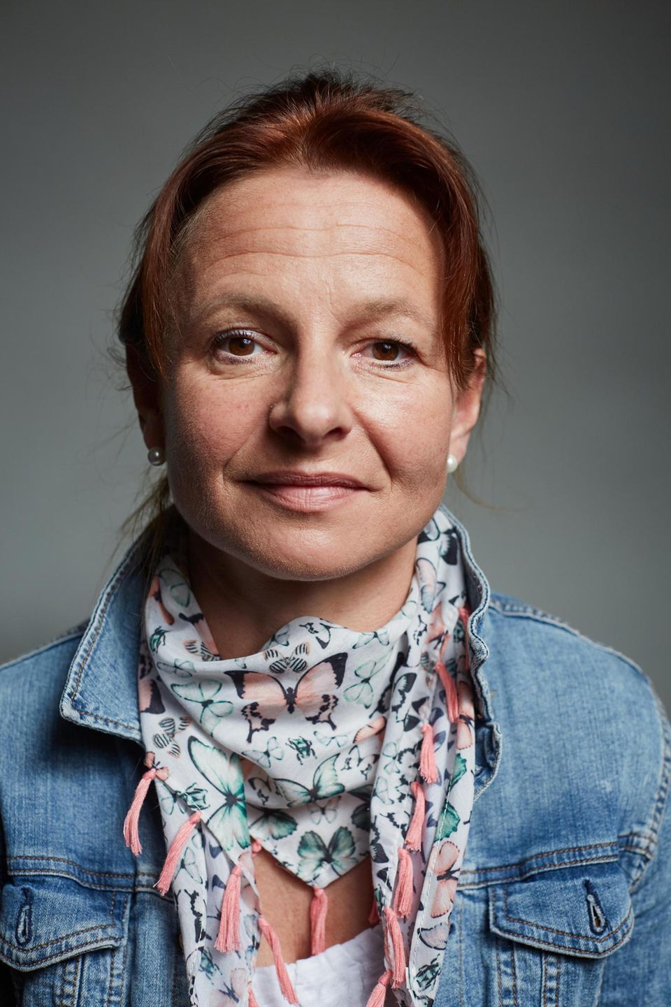 Carolin C., 46, Dozentin  Ich hatte schon zwei achtjährige Jungs. Finanziell wäre es für mich und meinen Mann mit drei Kindern eng geworden. Emotional ist es mir nicht leichtgefallen – es war eine Vernunftentscheidung, aber eine klare. Ich halte einen Schwangerschaftsabbruch bis zur 12. Woche ethisch für vertretbar und wünsche mir, dass er für jede Frau kostenfrei möglich ist. Gleichzeitig finde ich die Beratungspflicht wichtig, für den Fall, dass eine Frau unsicher ist, was sie tun soll. Die Entscheidung für ein Kind prägt das ganze Leben und sollte daher von jeder Frau frei getroffen werden können!