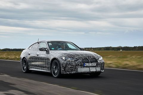 Der BMW i4 M50 ist bis zu 225 km/h schnell