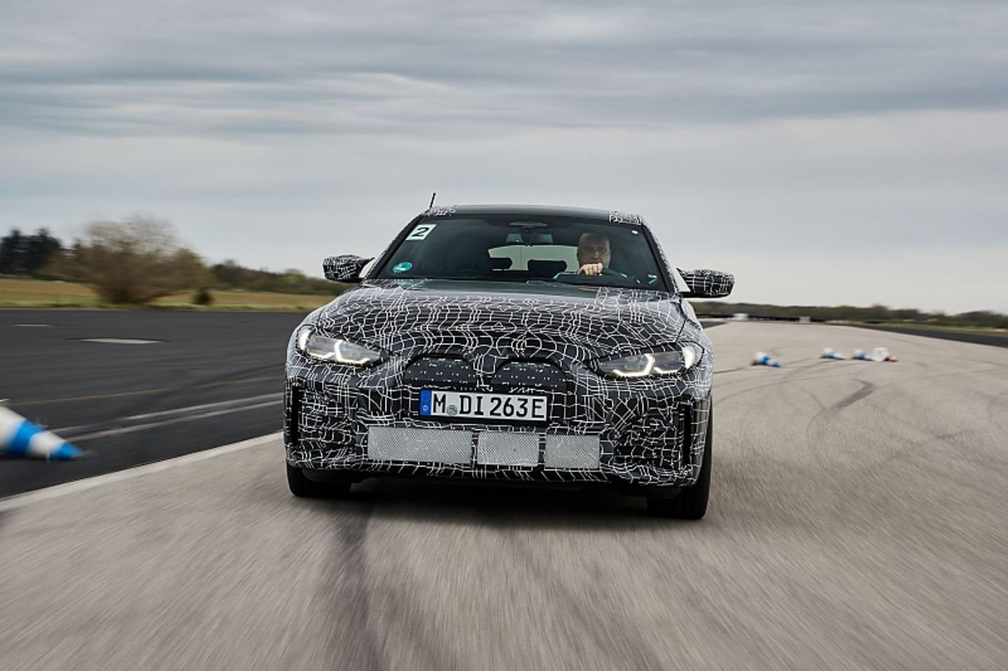 Die Reichweite des BMW i4 M50 beträgt bis zu 510 Kilometer