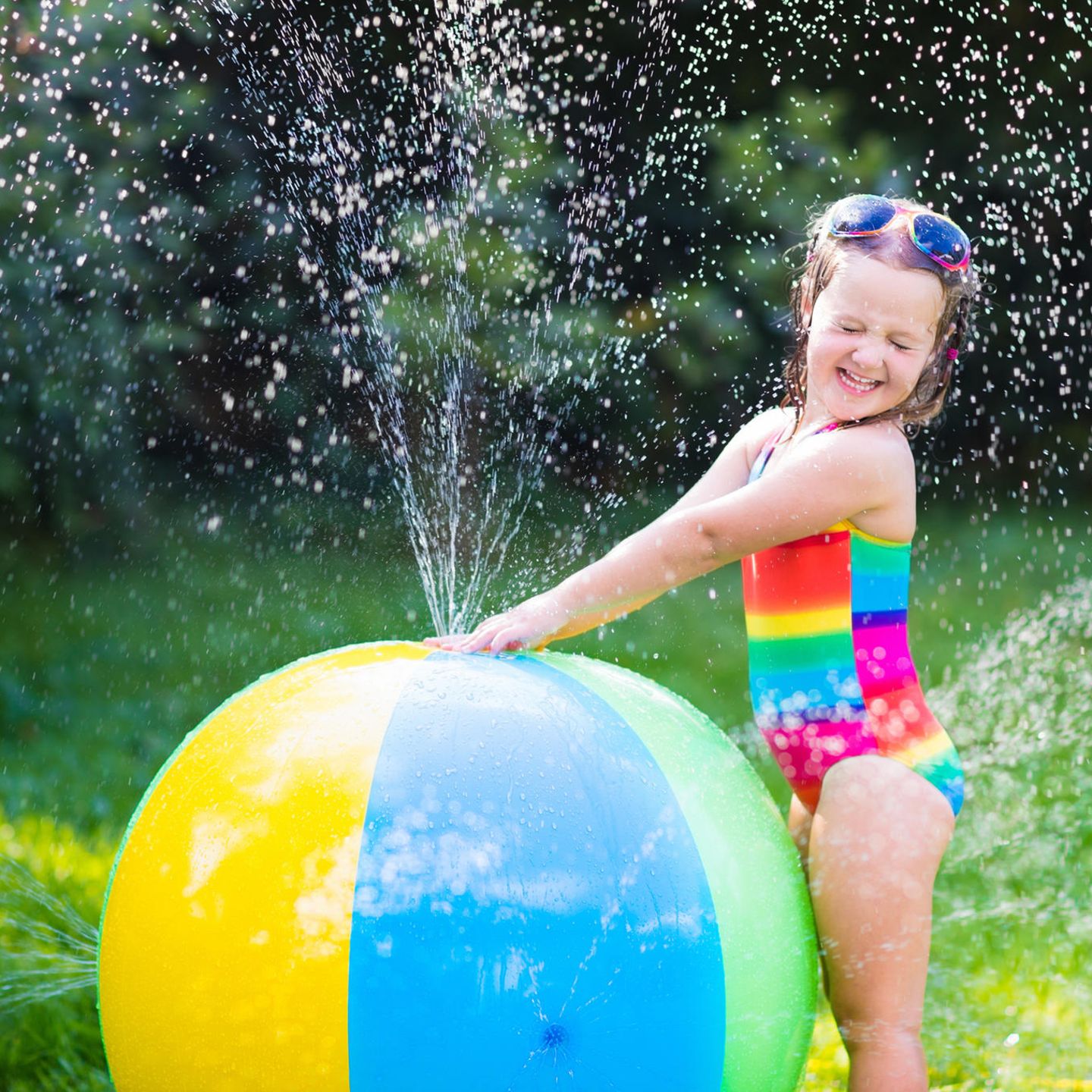 Wasser Sprinkler Wasserspielzeug für Kinder ab 3 Jahre Wassersprinkler Spielzeu 