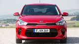 Beim Kia Rio (2016) sieht man die Tigernase deutlich