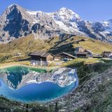 Schweiz  "Frische Schweizer Bergluft jetzt wieder hürdenfrei erhältlich" - so lockt der Tourismusverband Urlauber in die Schweiz. Nach der Öffnung der Restaurantterrassen im April dürfen Gäste seit dem 31. Mai auch wieder in Lokal-Innenräume bedient werden. Geöffnet sind ebenfalls wieder Wellness- und Thermalbäder. Hotels, Museen, Läden, Theater, Kinos, Zoos und Freizeitparks sind schon länger wieder auf. Negative Corona-Tests sind zum Betreten nicht nötig. Überall gelten aber Hygienekonzepte mit Abstand halten oder Gästezahlbegrenzung pro Tisch. Seit 1. Juni dürfen Kantone testweise auch bereits wieder Veranstaltungen mit bis zu 1000 Besuchern im Freien und 600 Besuchern in Innenräumen zulassen.  Für Geimpfte und Genesene und Besucher, die mit dem Auto anreisen, gibt es keinerlei Auflagen mehr. Die anderen müssen sich bei Anreise mit Bus oder Bahn elektronisch registrieren. Bei Flugreisen ist für sie ein negativer Coronatest nötig. Ab 3. Juni stehen Sachsen und Thüringen nicht mehr auf der Liste der Risikogebiete. Damit ist die Einreise aus der ganzen Bundesrepublik problemlos möglich.