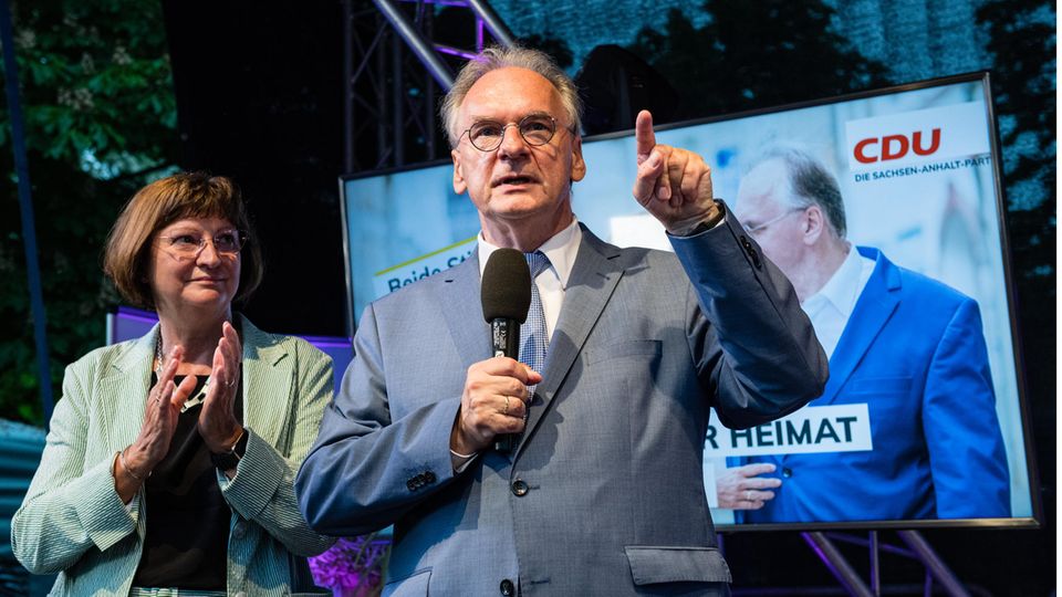 Reiner Haseloff und seine Frau feiern den Wahlsieg der CDU in Sachsen-Anhalt