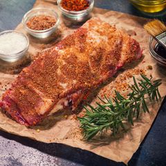 Mit wenigen Zutaten lässt sich Marinade selber machen