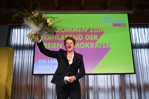 Lydia Hüskens nach den ersten Hochrechnungen der Landtagswahl in Sachsen-Anhalt