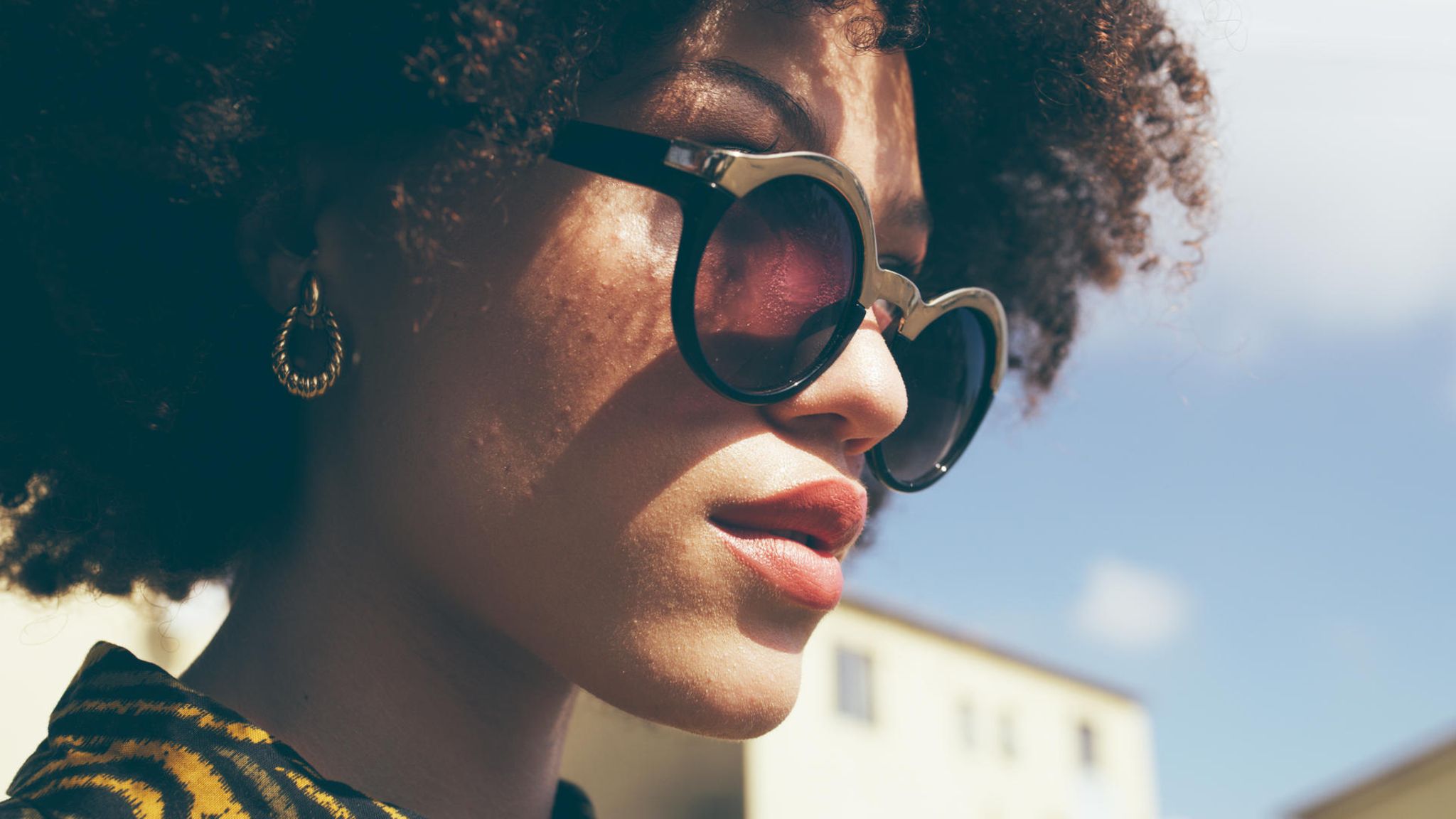Die neuesten Sonnenbrillen Trends von LOUIS VUITTON für Damen
