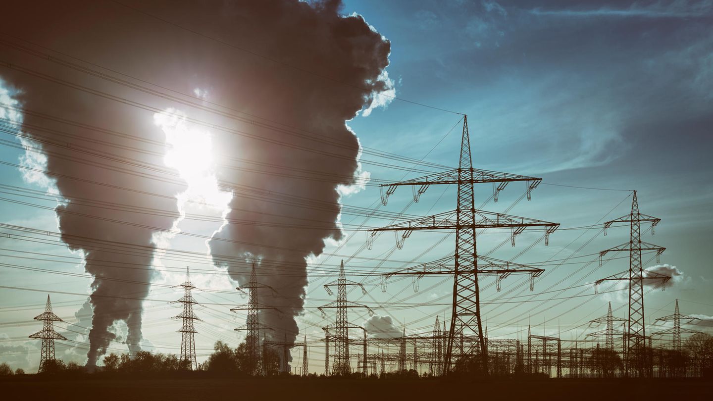 Der Klimawandel nimmt katastrophale Ausmaße an: Höchststand des CO2-Ausstoßes im Mai erreicht.