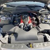 Der V8-Biturbomotor ist so gut, wie er aussieht