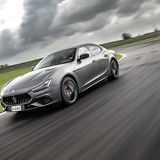 Maserati gibt als Durchschnittsverbrauch 12,8 l/100 km an