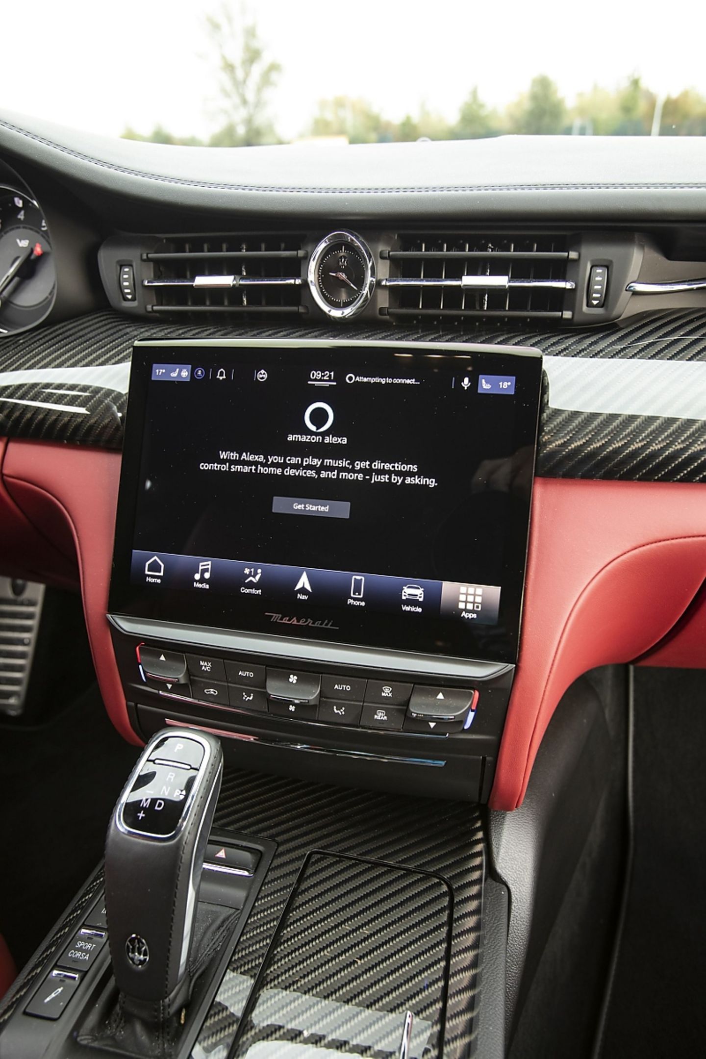 Das Infotainment mit dem 10,1 Zoll Touchscreen ist verbessert, aber immer noch nicht perfekt