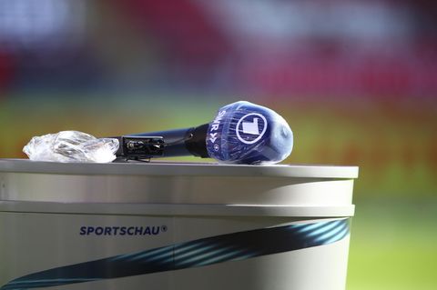 Die Sportschau hat in 60 Jahren sämtliche Veränderungen und jede neue Konkurrenz überstanden