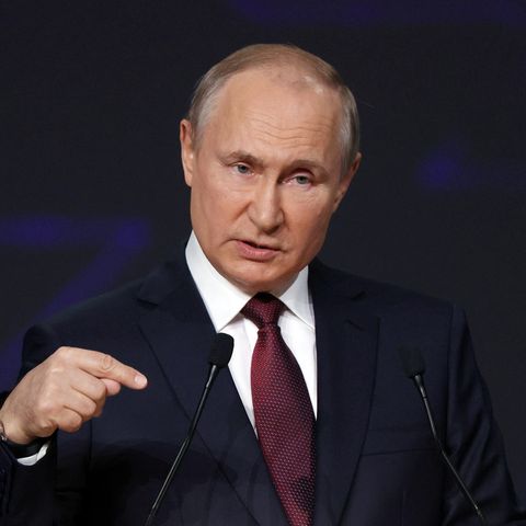 Im Vorfeld der Duma-Wahl im September versucht Wladimir Putin oppositionelle Bewegungen in Russland zu liquidieren
