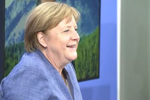 Letzte Teilnahme an der MPK: Kanzlerin Merkel nimmt Abschied von der Ministerpräsident:innen-Konferenz