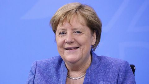 Bundeskanzlerin Angela Merkel bei der Ministerpräsident:innenkonferenz in Berlin