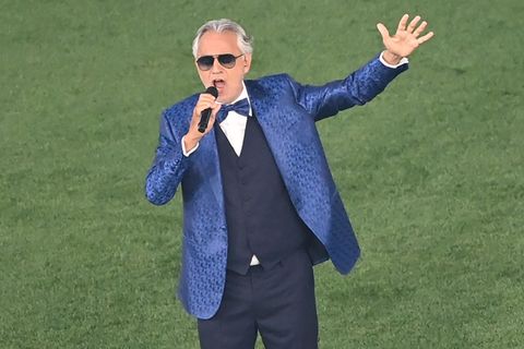 Der Tenor Andrea Bocelli singt die Arie Nessun dorma (Niemand schlafe) aus der Oper Turandot von Giacomo Puccini