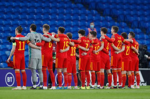 Bei diesem Teamfoto sieht noch alles normal aus