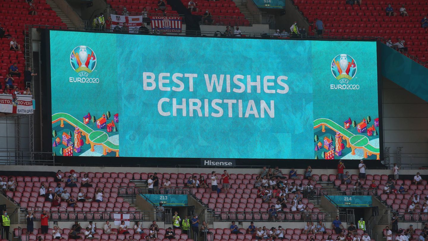 Offizielle Grüße von der Uefa gab es vor dem Spiel zwischen England und Kroatien im Wembleystadion