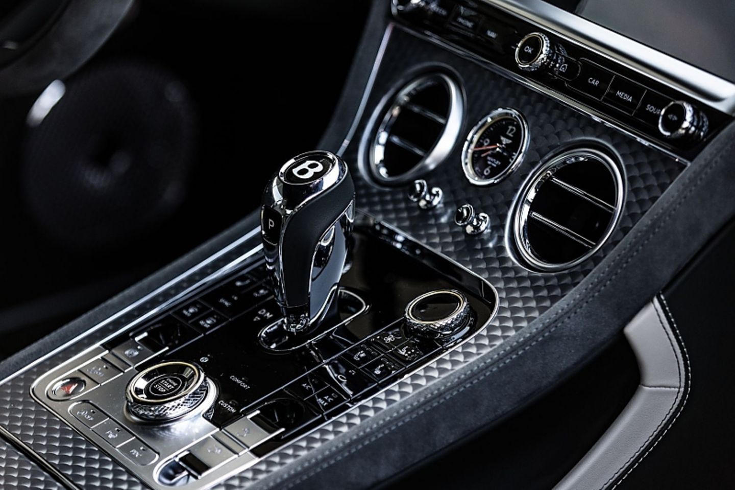 Das Cockpit gleicht dem der anderen Continental-Modelle