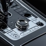 Der Dynamik-Modus lässt die Hinterachse von der Leine