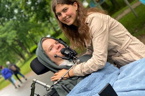 Nathanael Flisar zusammen mit seiner Freundin Ronja