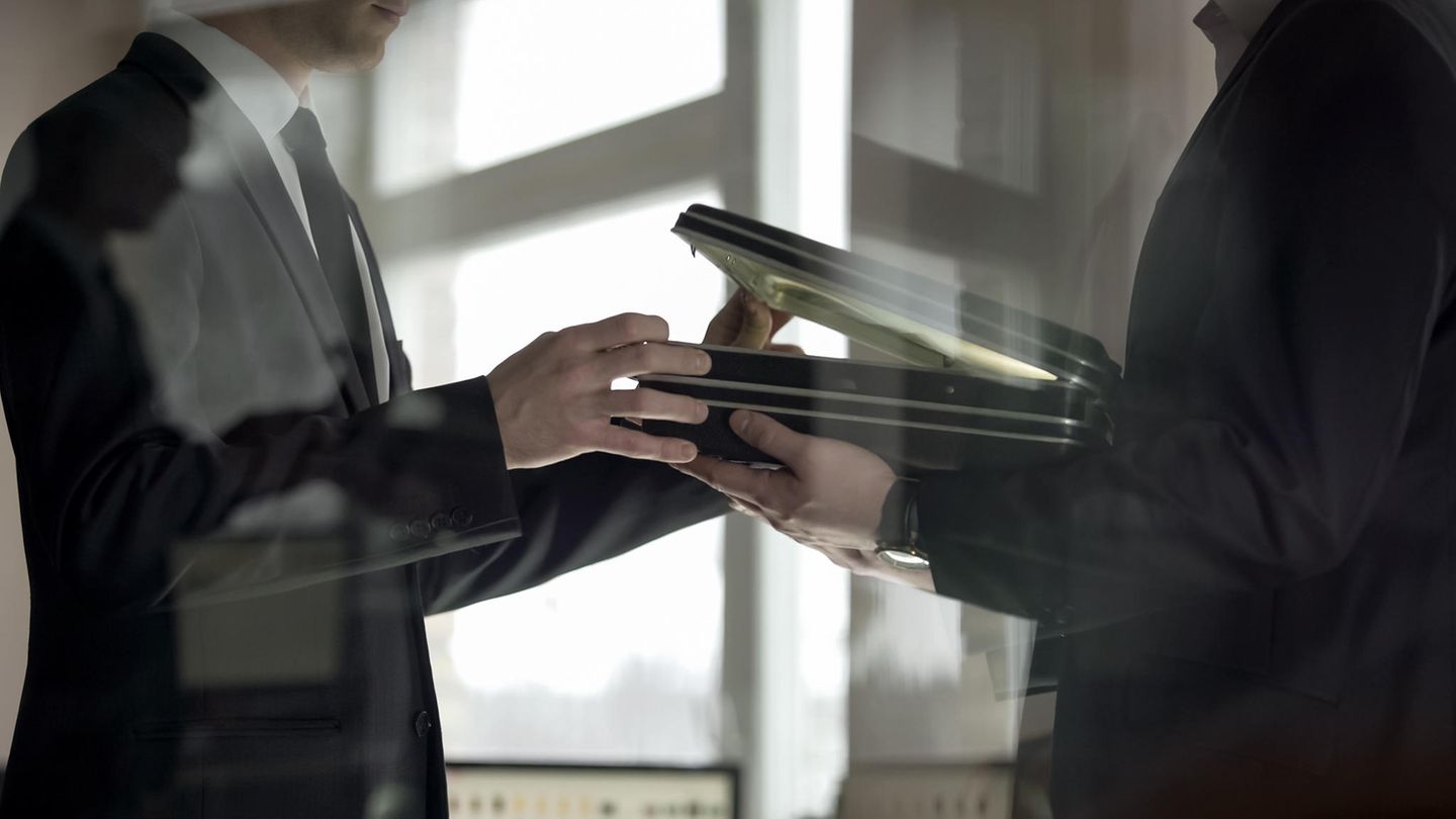 Transparenzregister können helfen Geldwäsche besser nachzuvollziehen und Akteure zu identifizieren