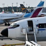 Selbst die vordere Tür scheint unter den Hammer des Aktionshauses zu kommen.