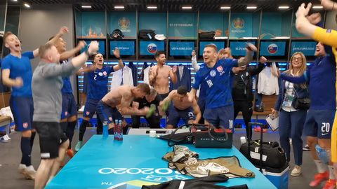 Sieg gegen Polen: Kabinenvideo zeigt feiernde Slowaken – als hätten sie schon den EM-Titel
