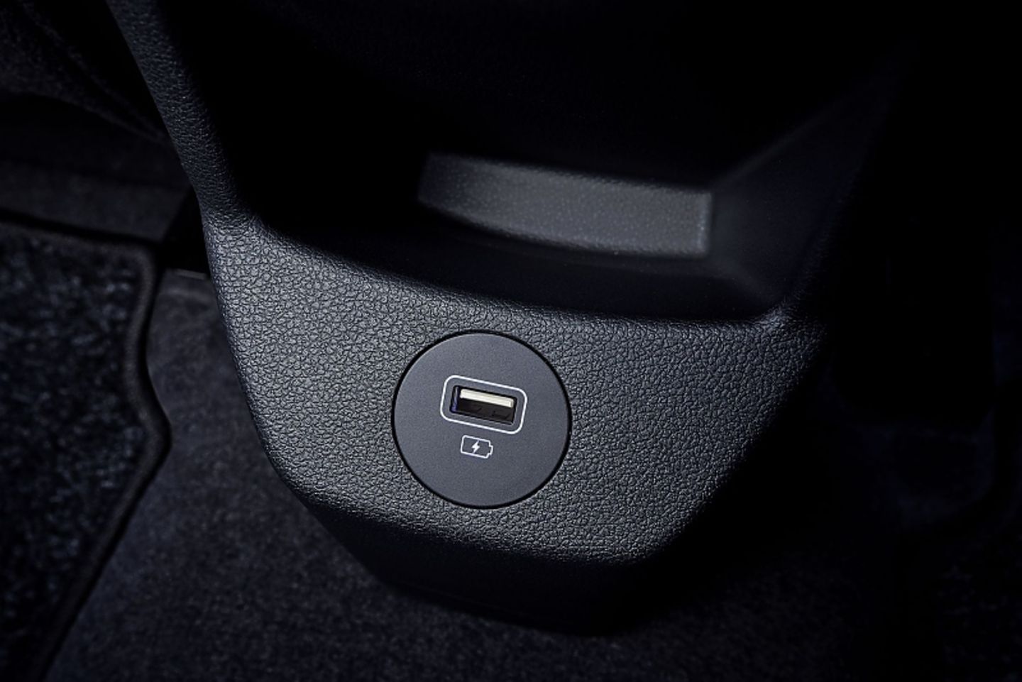 USB-Anschlüsse gehören in jedes moderne Fahrzeug