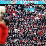 Bei den bisherigen EM-Spielen waren die Stadien nicht voll besetzt worden - in Ungarn schon