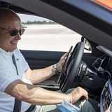 Gasgeben und Bremsen erfordern Koordination