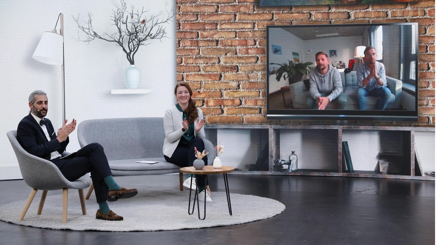 Joko Winterscheidt, Klaas Heufer-Umlauf, Stern-Chefredakteurin Anna-Beeke Gretemeier, Moderator Michel Abdollahi
