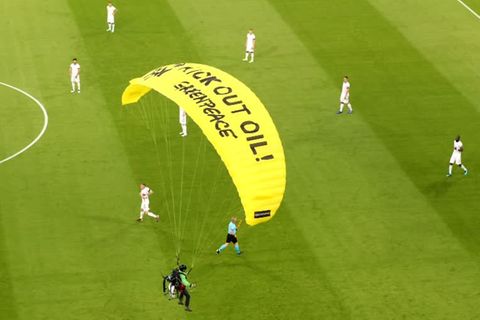 Vor EM-Spiel in München: "Aus unserer Sicht nicht hinnehmbar": DFB geht mit Gleitschirm-Protest hart ins Gericht