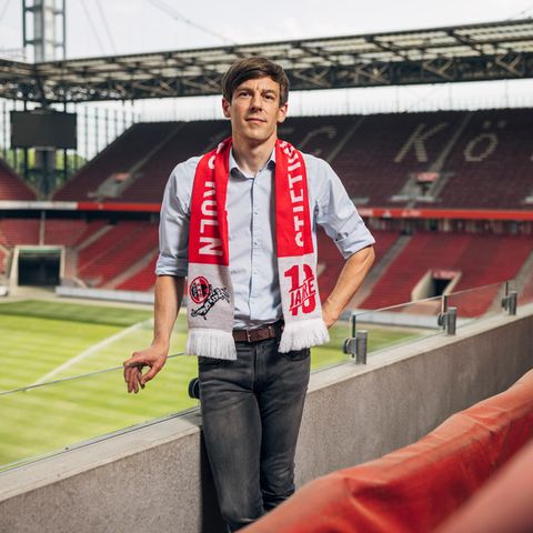 Carsten Wettich im Stadion des 1. FC Köln