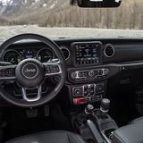 Das Cockpit hat sich in der PHEV-Version kaum verändert