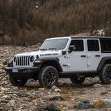 Der Jeep Wrangler 4xe ist 4,88 Meter lang