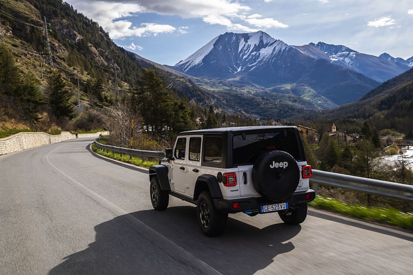 Der Jeep Wrangler 4xe ist komfortabel