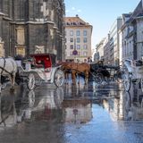 Corona Regeln in Österreich. Im Bild zu sehen ist ein Fiaker in der Hauptstadt Wien