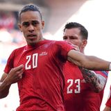 Fußball-EM: Dänemarks Stürmer Yussuf Poulsen feiert das Führungstor gegen Belgien