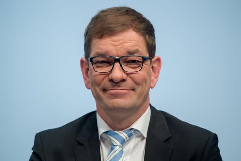 Audi-Chef Markus Duesmann lächelt