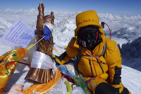 "Wenn ich oben bin, bleibe ich ganz ruhig." Bergsteigerin Tsang Yin-Hung, 44 Jahre alt, Lehrerin aus Hongkong, hat einen neuen Rekord am Mount Everest aufgestellt.