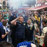 Die "Tartan Army" in voller Fahrt