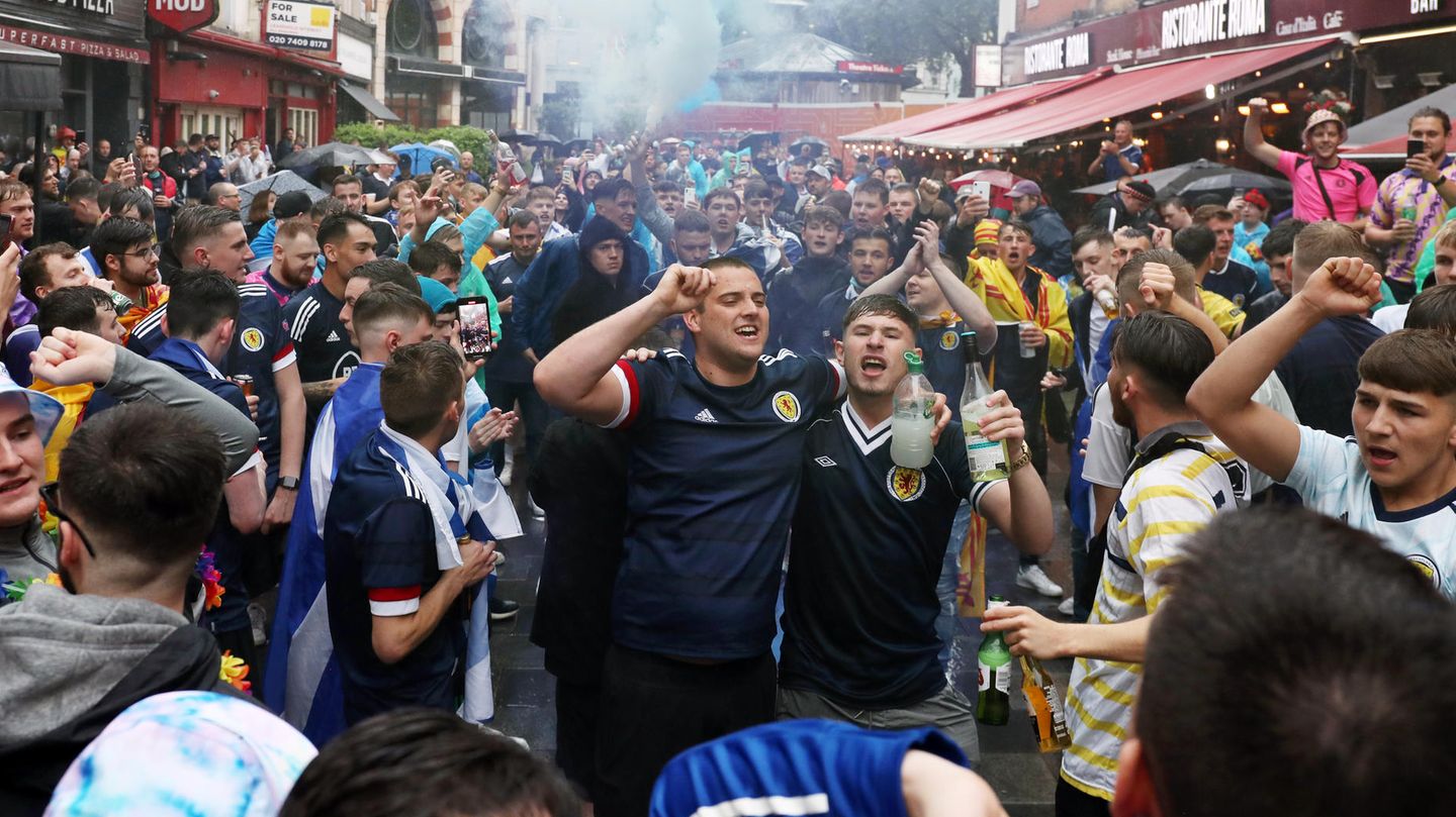 Die "Tartan Army" in voller Fahrt