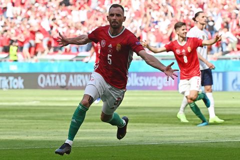 Ungarns Attila Fiola jubelt nach seinem 1:0 gegen Frankreich