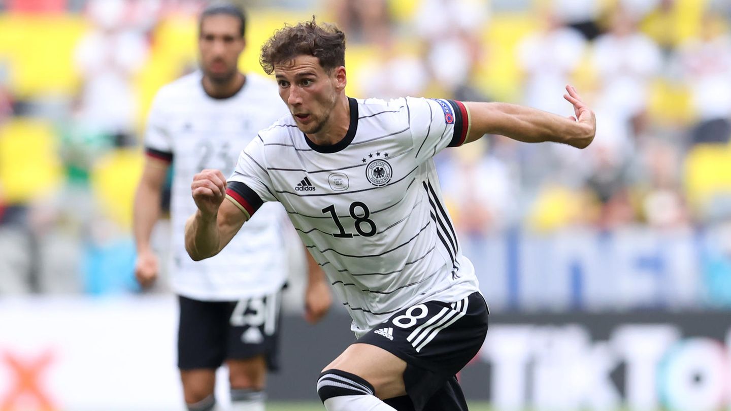 Note: 3,5. Leon Goretzka war einer der besten Deutschen. Wagte den ersten Schuss auf das englische Tor aus der Distanz. Holte einen Freistoß heraus, räumte hinten mit ab und war überall. Konnte die Niederlage aber auch nicht abwenden.