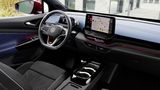 Das Cockpit ist mit Leder aufgehübscht