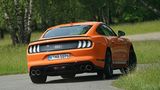 Teile des Fahrwerks stammen vom Shelby GT und geben dem Mustang Mach 1 noch mehr Agilität